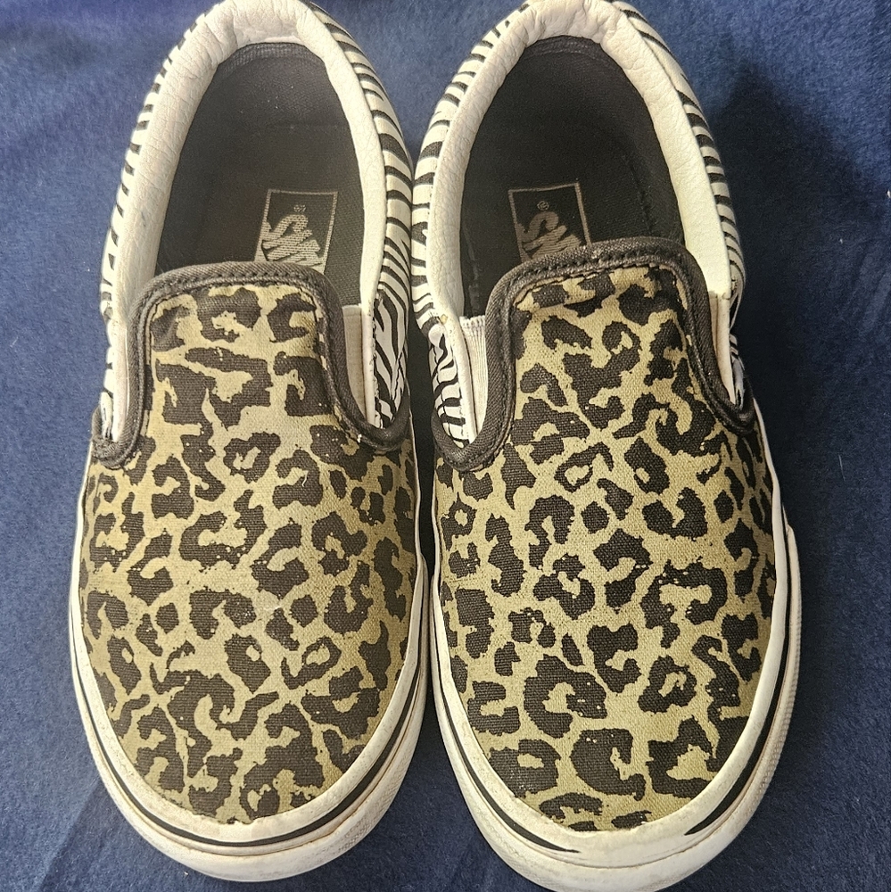 Vans Leopard & Zebra Print Slip On Low Top Sneakers Youth Size 3 Shoes
